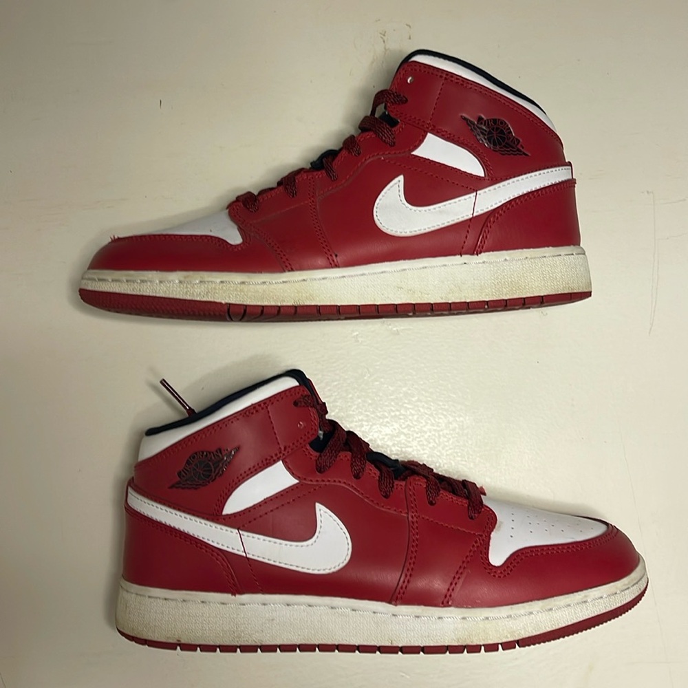Air Jordan 1 Mid BG Chicago #554725-605